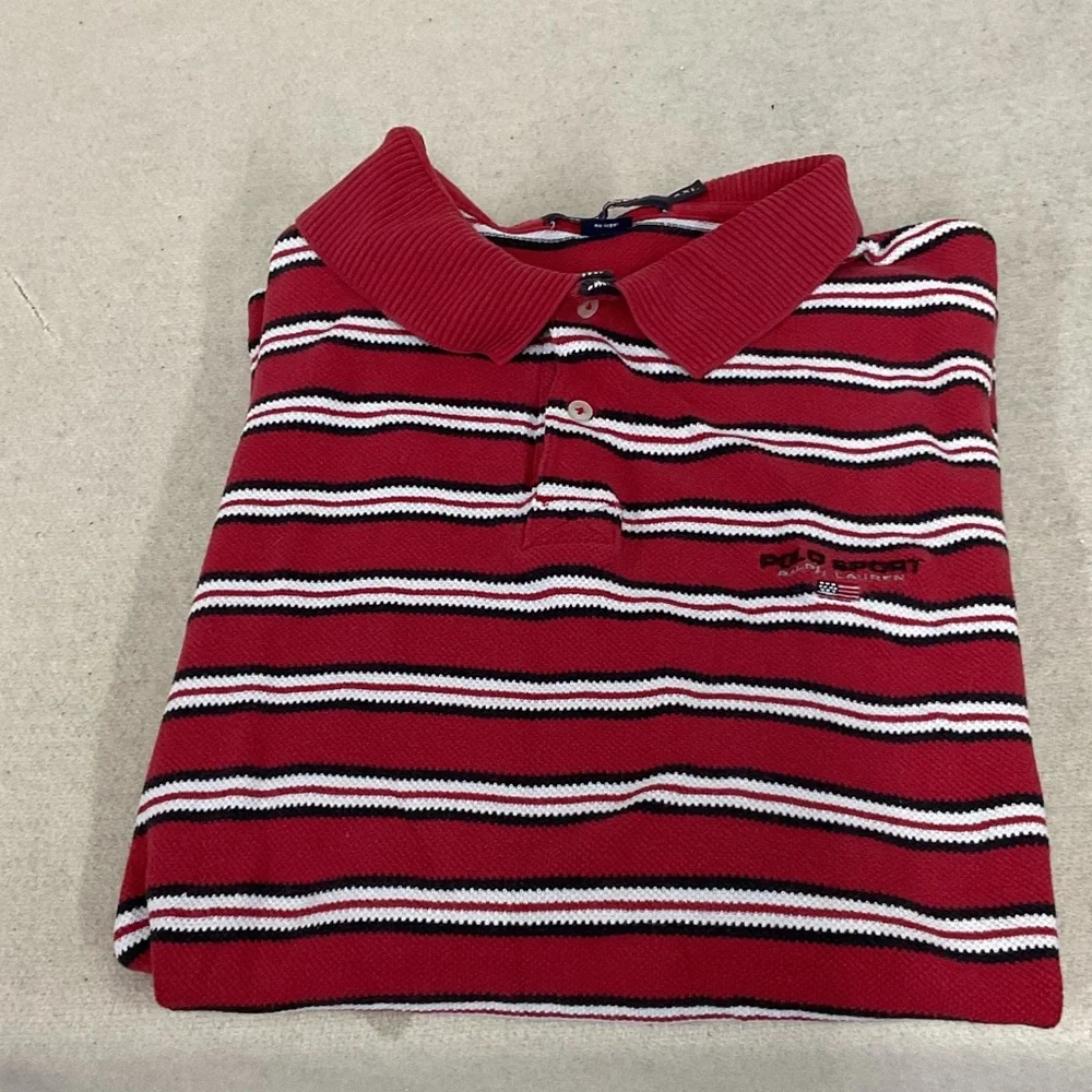 EUC Mens short sleeve Ralph Lauren polo shirt